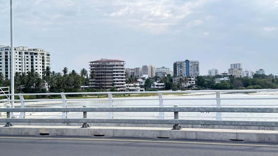 Dar es Salaam: Tuk-Tuk Tour, Street Food & Local Lifestyle - Chapati, mishkaki, and a small taste of Swahili cooking