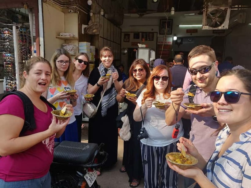 Delhi: Chandni Chowk & Spices Shoping Tour Through Tuk-Tuk - Why a tuk-tuk works well in Old Delhi