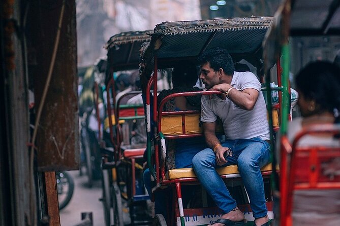 Delhi: Explore Old Delhi on Tuk Tuk with Shopping and Street Food - Chandni Chowk and Khari Baoli, where the tour earns its price