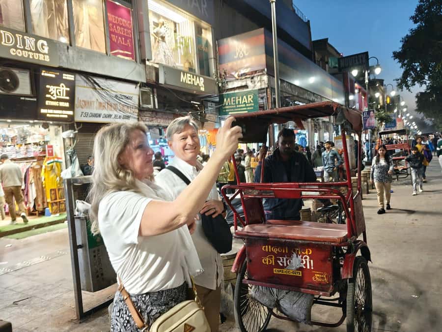 Delhi: Half or Full-Day Private Tour with Tuktuk Ride - Key points at a glance