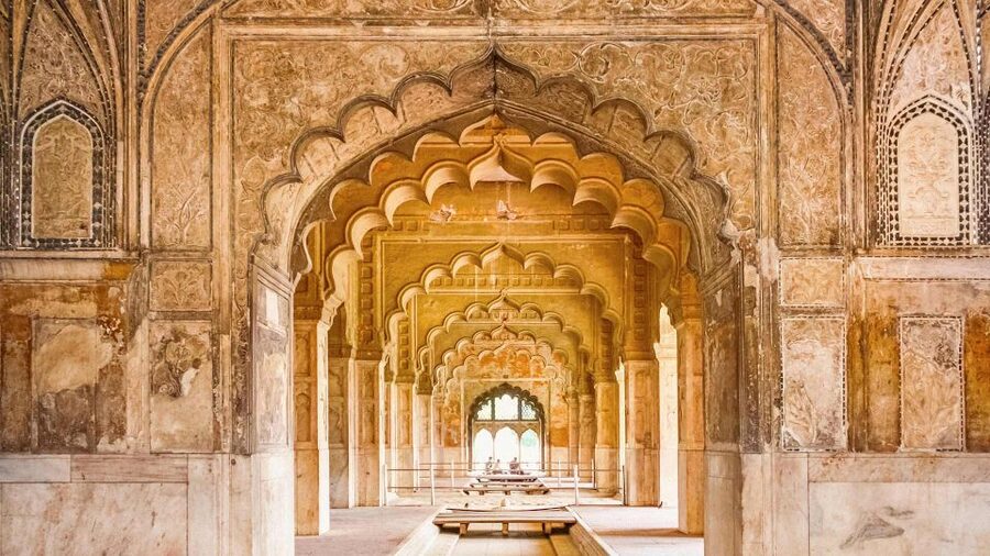 Delhi: Old Delhi City Tour with Tuk Tuk Ride & Street Food - Who should book this Old Delhi experience?
