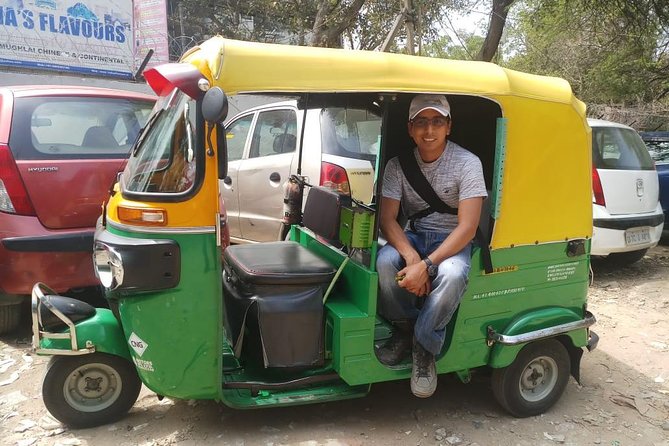 Delhi Tour with Tuk Tuk Rikshaw Experience - Raj Ghat and the India Gate photo stop