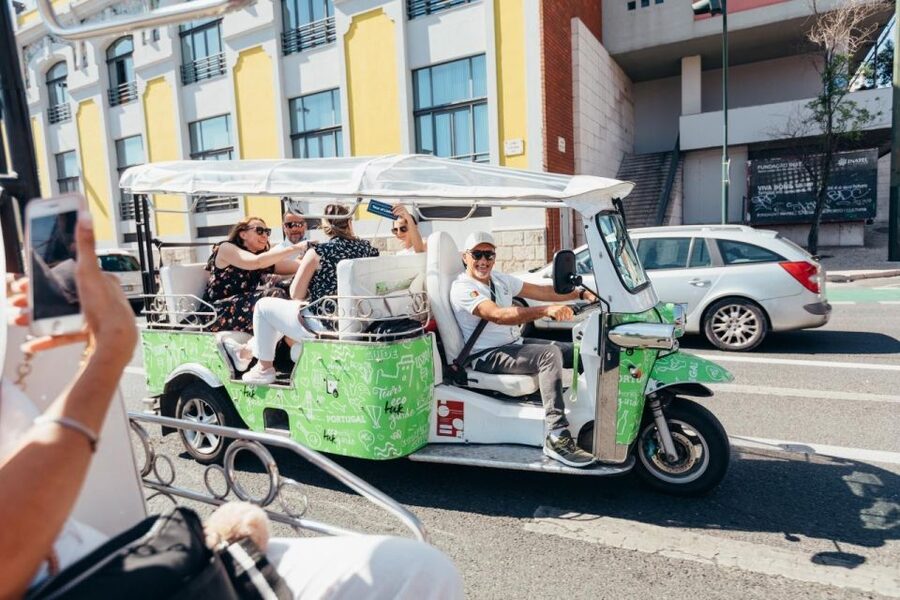 Discover Belém in Lisbon in 2H00 : Private Tuk-Tuk Tour - From the Riverside Museums to Belém Palace