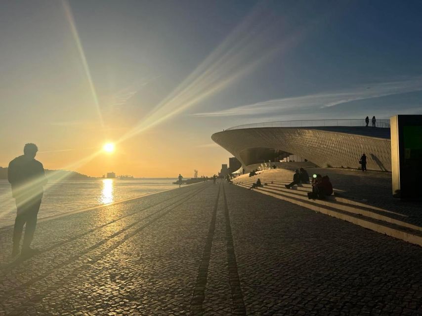 Discover Lisbon 4h Tuk Tuk - Price, group size, and overall value