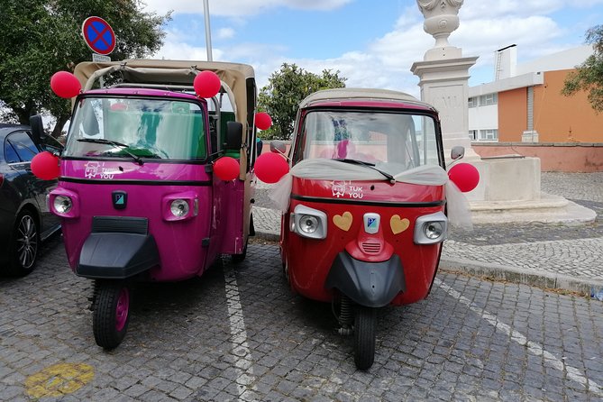 Discover Lisbon by Tuk Tuk Tour - Lisbon Cathedral and the rebuilt city