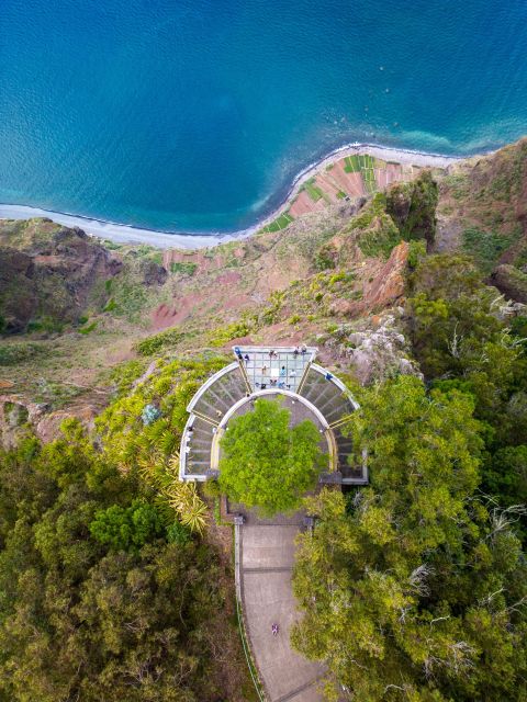 Do Funchal - Câmara de Lobos & Sky Walk Tuk Tuk Tour (2h30) - Pico da Torre gives you the first wide view