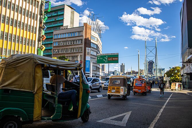 Downtown Johannesburg Tuk tuk Tour with a local lunch - Newtown and the City’s Public Art