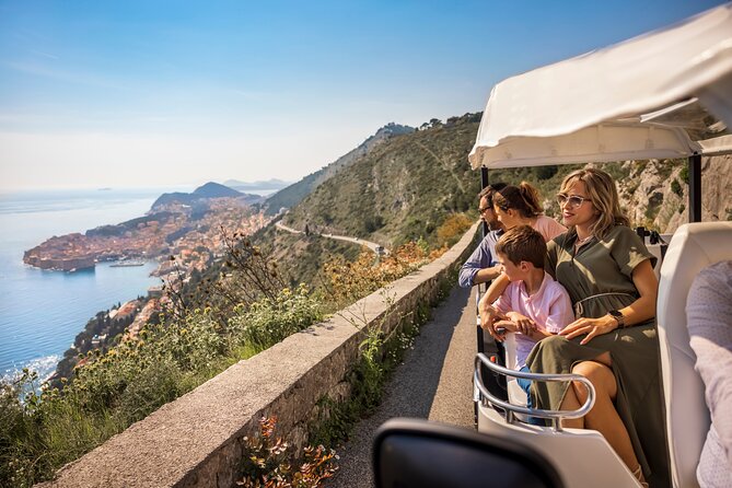 E-Tuk Tuk Tour in Dubrovnik - Twenty minutes at the upper cable-car station