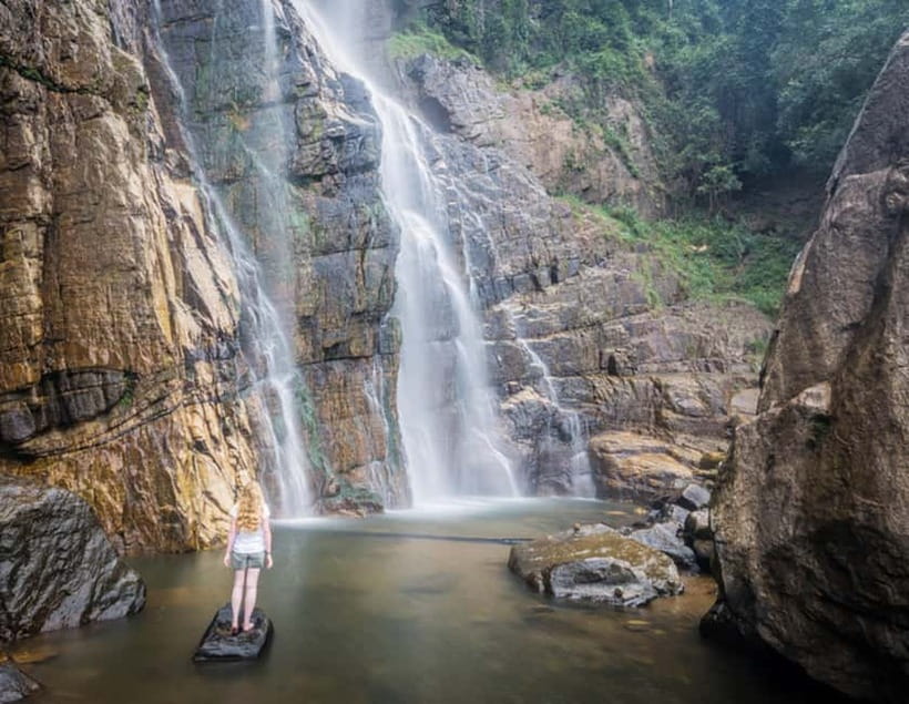 Ella: Tuk Tuk Tour to Diyaluma and Secret Waterfalls - Diyaluma Falls: The Main Event