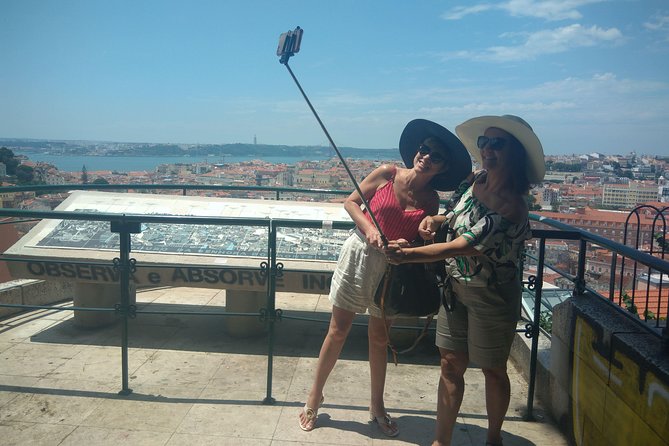 Expert Lisbon Tour with Local Guide in Private Eco Tuk Tuk - Baixa explains how Lisbon was rebuilt