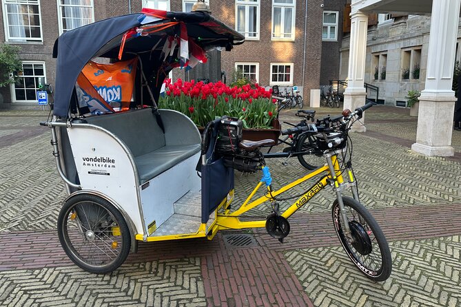 Explore Amsterdam in 75 Minutes – Pedicab Rickshaw City tour - De Wallen: Amsterdam’s complicated old center