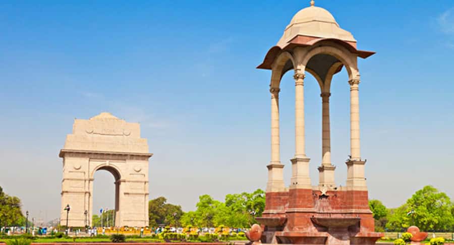 Explore Chandni Chowk: Old Delhi Private Tuk Tuk & Food Tour - The Red Fort and Shah Jahan’s Delhi