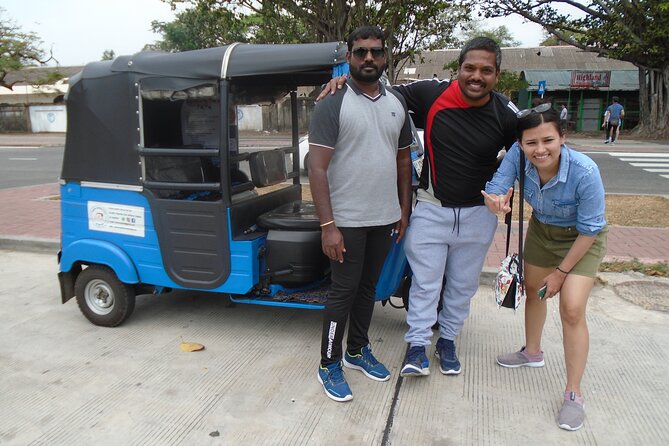 Explore Colombo by Tuk Tuk – All Entry Fees Included - Floating Market and Kayman’s Gate fill out Pettah’s story