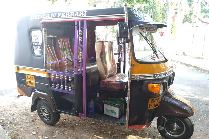 Explore Kochi by Tuk Tuk (book 1 adult & 2 go free (local only) - Mattancherry and Jew Town in one focused hour