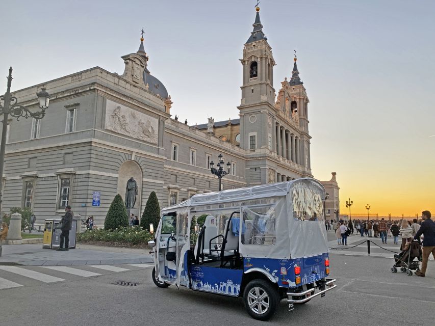 Explore Madrid’s Top Sights on an Electric Tuk-Tuk Tour - Why a tuk-tuk works well in central Madrid