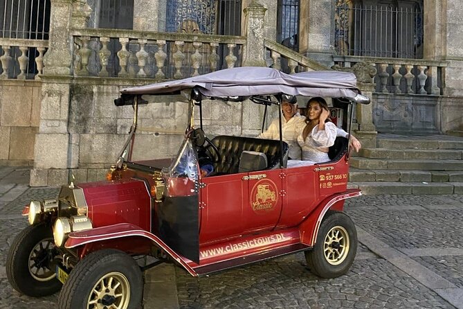 Explore Porto Aboard A Classic Tuk-Tuk tour 1h - Carmelitas Church and a curious local story