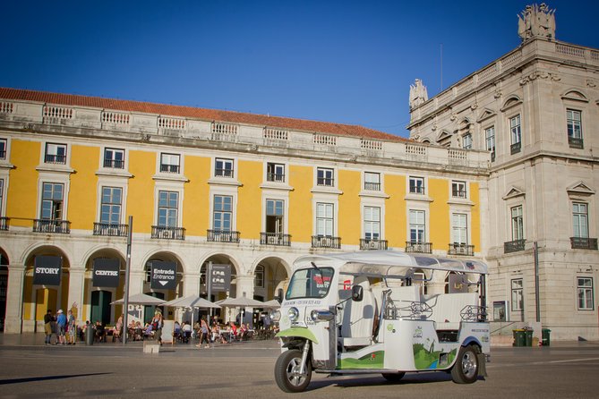 Express Lisbon | City Center and Old Town Tuk Tuk Tour - Alfama: Lisbon’s oldest quarter, with walking required