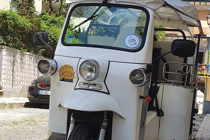 Fado TukTuk Tour 120 mins (Max 4 people) - Lisbon Cathedral and the city’s oldest core