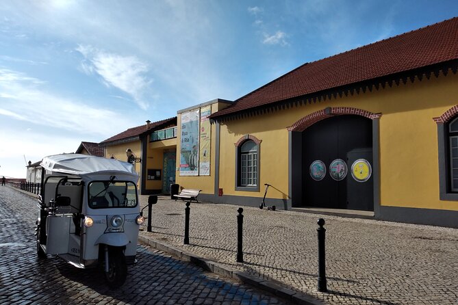 Faro City and Beach Tour on Electric Tuk tuks - What the private format means for value