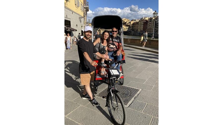 Florence: Tour of Florence by rickshaw - The Florentine Leather School