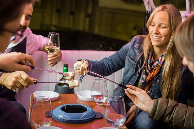 Fondue and wine private Tuk Tuk tour in Geneva - The Jet d’Eau begins the lakefront view