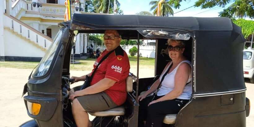 Form Negombo:Morning or Evening Colombo City Tour by Tuk-Tuk - Why a tuk-tuk is a smart way to see Colombo from Negombo