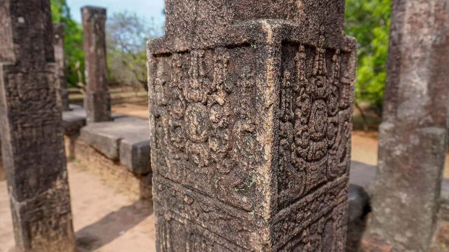 From Dambulla, Sigiriya: Polonnaruwa Tuk Tuk Day Tour - Practical Clothing and Packing Advice