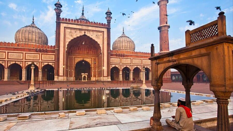 From Delhi: 3-Hour Old Delhi Tuk-Tuk Tour with Pick-up - Why a Tuk-Tuk Makes Sense in Old Delhi