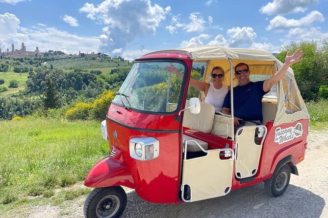 From Florence:Tuscany Tuk Tuk with Lunch, Wine & San Gimignano - Five things to know before booking