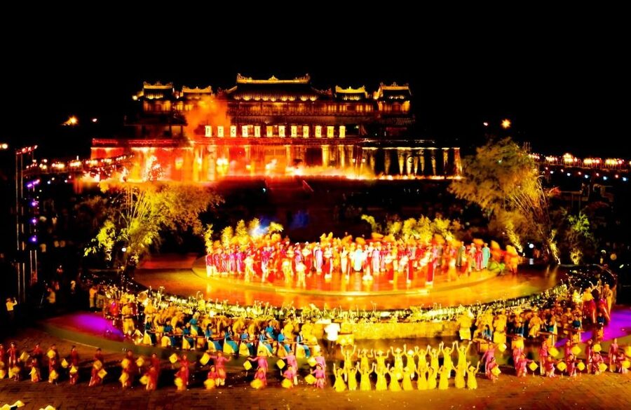 From Hue: Hue Evening Foodie Cyclo Tour. - Seeing Hue by cyclo after sunset