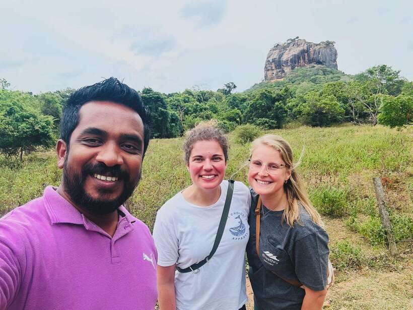 From Kandy: Sigiriya and Pidurangala Rock Tuk Tuk Safari - Matale Hindu Temple: a vivid first stop
