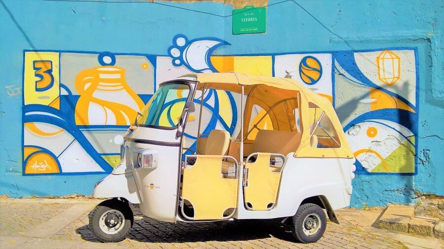 From Leixões: Private Porto Historic Center Tuk Tuk Tour - From Leixões Port to the beaches of Foz