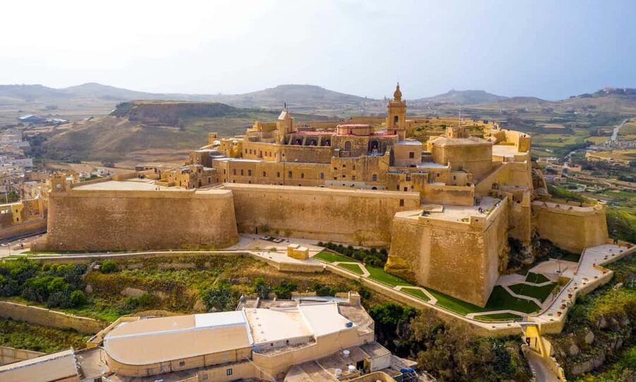 From Malta: Gozo Tuk-Tuk Tour with Comino Mini Cruise - What lunch is really worth