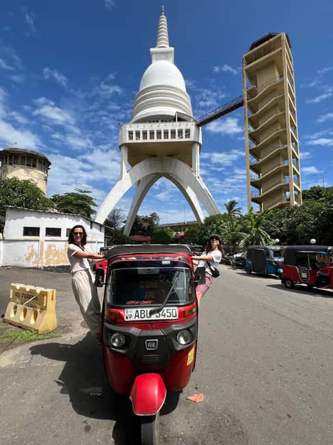 From Negombo: Colombo City Tour by Tuk Tuk with Hotel Pickup - Why the Negombo pickup is useful