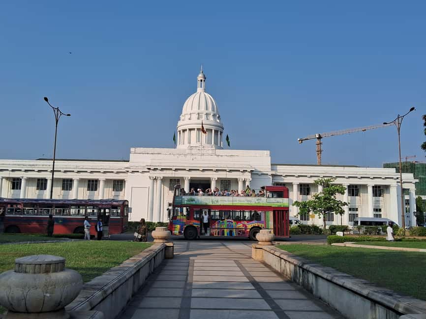 From Negombo: Colombo City Tour by Tuk Tuk with Hotel Pickup - Pettah Market is the loudest, most direct stop
