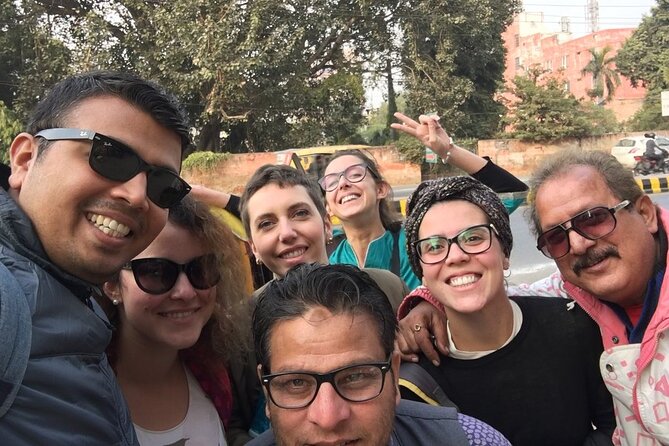Full Day Agra Tuk Tuk Tour with Taj Mahal and Agra Fort - Tea, the bazaar, and local help from Vicky