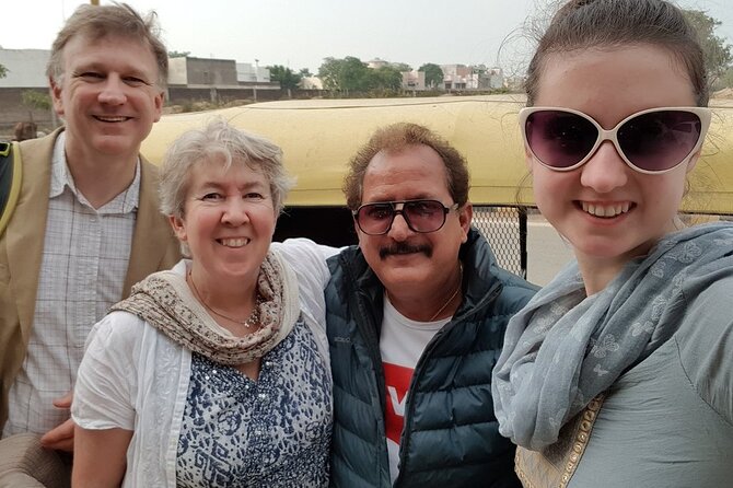 Full Day Agra Tuk Tuk Tour with Taj Mahal and Agra Fort - The Taj Mahal: give the centerpiece two hours