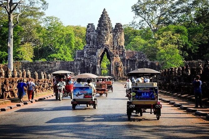 Full Day Angkor Complex by Tuk Tuk - (Optional Sunrise) - Bayon and the final faces of Angkor Thom