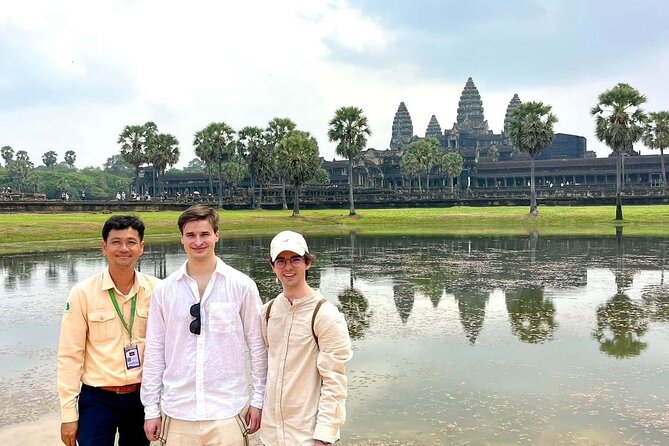 Full day by TUK TUK - Angkor Wat deserves the longest stop