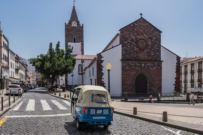 Full Day Madeira Island Private Discovery by Tuk Tuk - Pico dos Barcelos and the road to Eira do Serrado