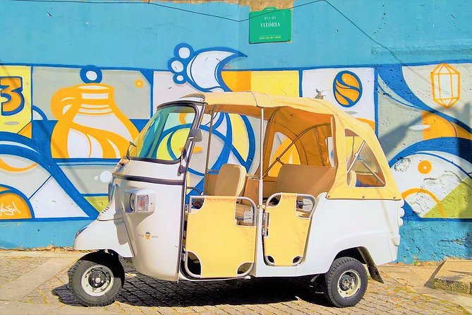 Full-Day Private Tuk Tuk All Around Porto - Crystal Palace gardens and the Douro view