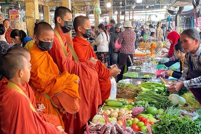 Full day tour by bicycle & tuk tuk,bamboo train,bat cave,villages - Key points to know before you book