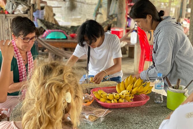 Full day tour by bicycle & tuk tuk,bamboo train,bat cave,villages - What the guide adds to the day