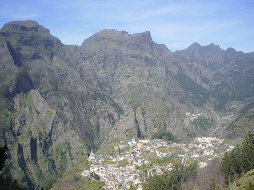 Funchal: Eira do Serrado Nun´s Valley viewpoint tuk tuk Tour - Key points at a glance