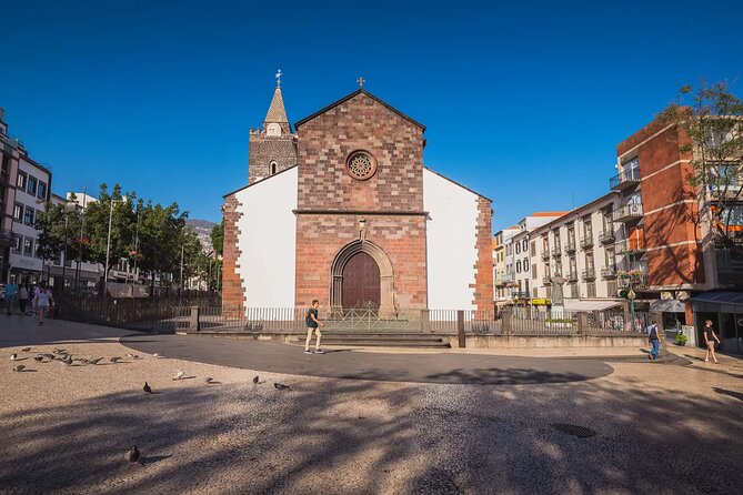Funchal Epic Private Tuk-Tuk Tour - Mercado dos Lavradores is the tour’s best chance to taste Madeira