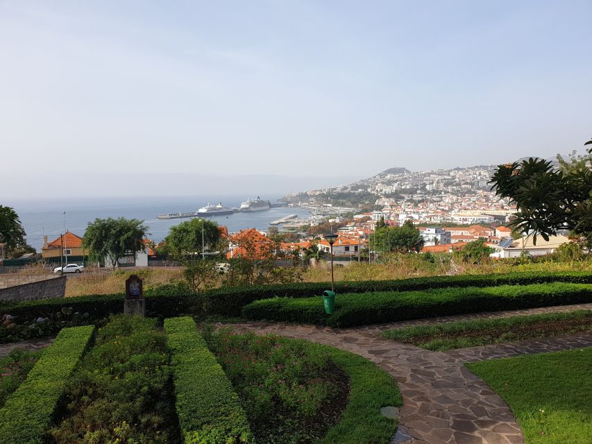 Funchal: Guided City Tuk-Tuk Tour - The guides make the difference