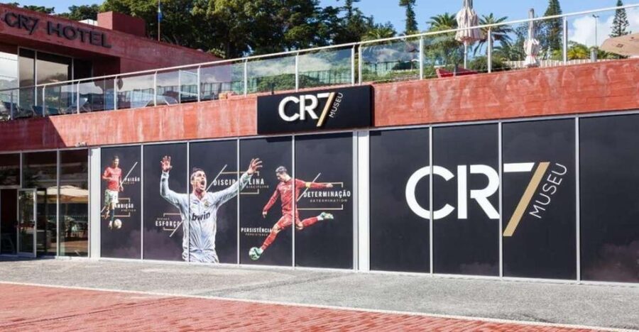 Funchal: Old Town Tuk Tuk Tour with Drop-Off at CR7 Museum - Key points to know before booking