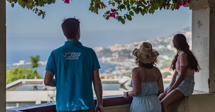 Funchal: Private Customizable Guided Tour by Tuk-Tuk - Key points at a glance