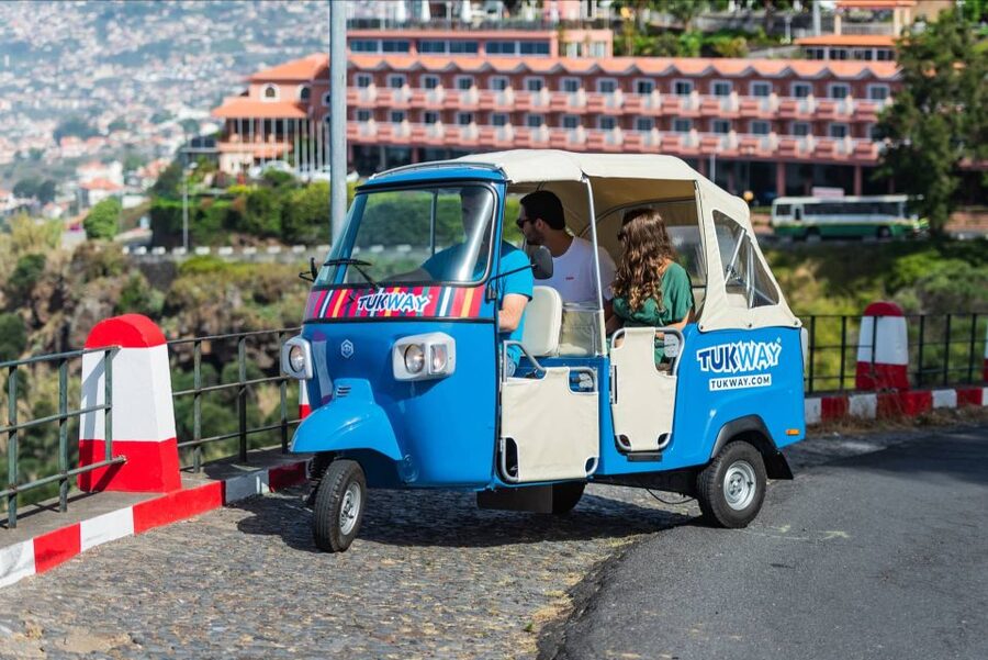 Funchal: Private Customizable Guided Tour by Tuk-Tuk - Cabo Girão and Madeira’s high viewpoints