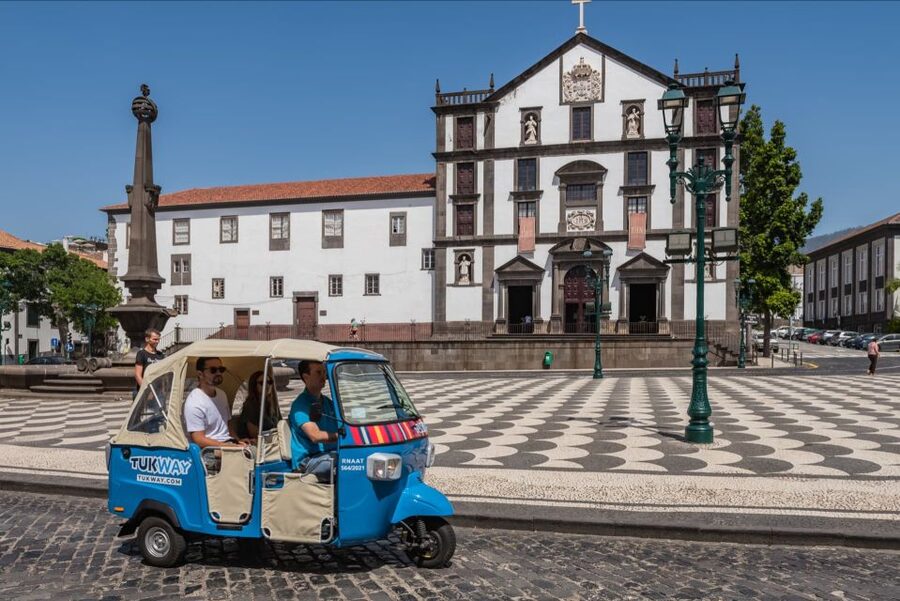 Funchal: Private Customizable Guided Tour by Tuk-Tuk - Nuns Valley, Pico do Areeiro, and longer drives